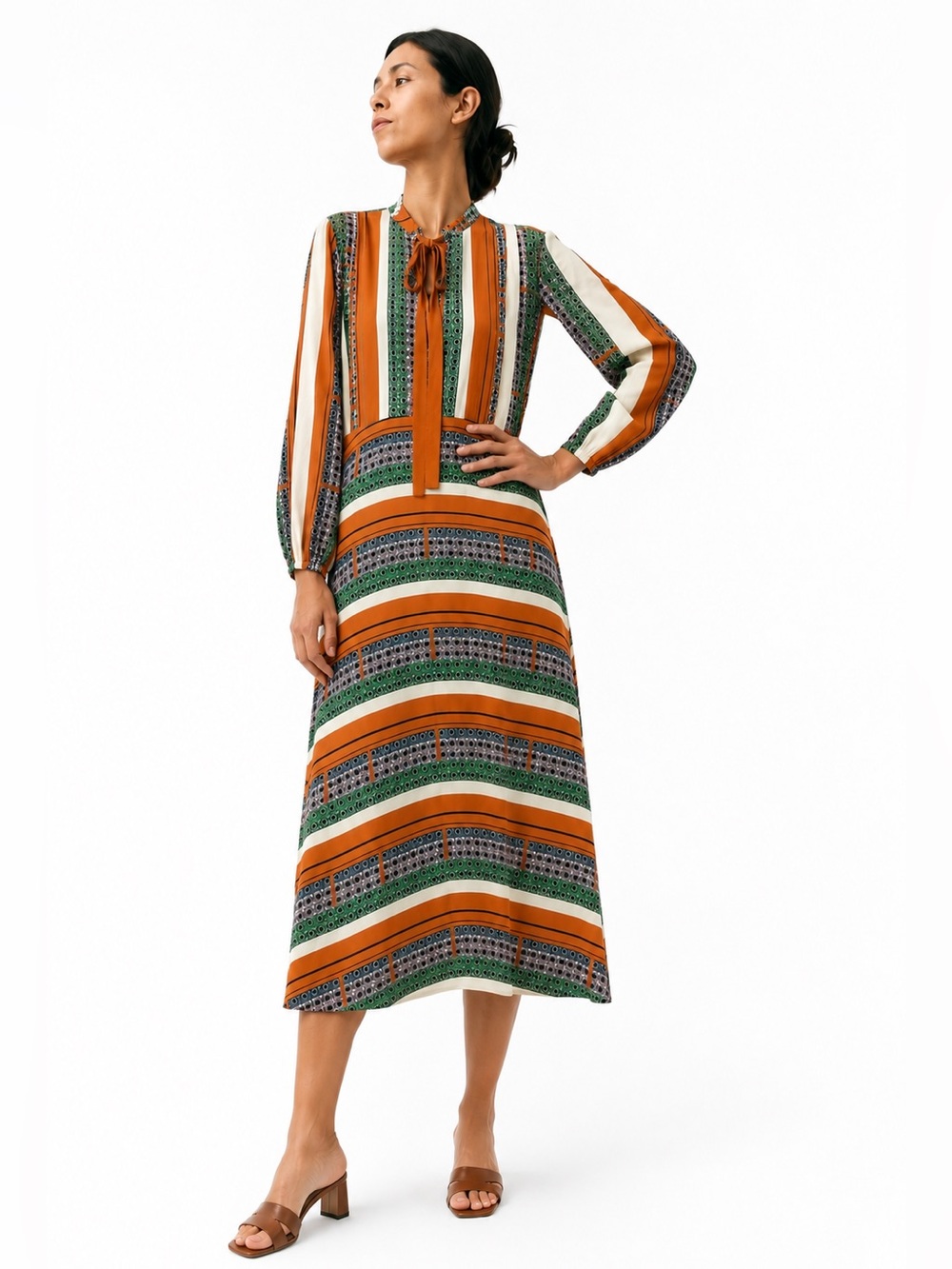 Traffic People Retro style Mod Geometric patterned midi dress